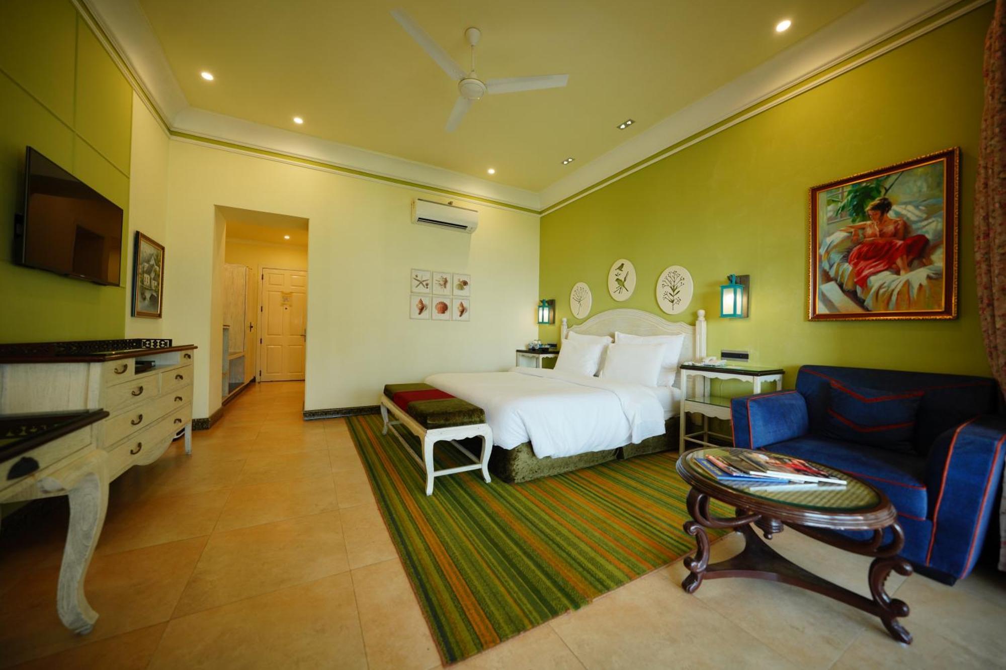 Mayfair On Sea, Morjim Beach, Goa ภายนอก รูปภาพ
